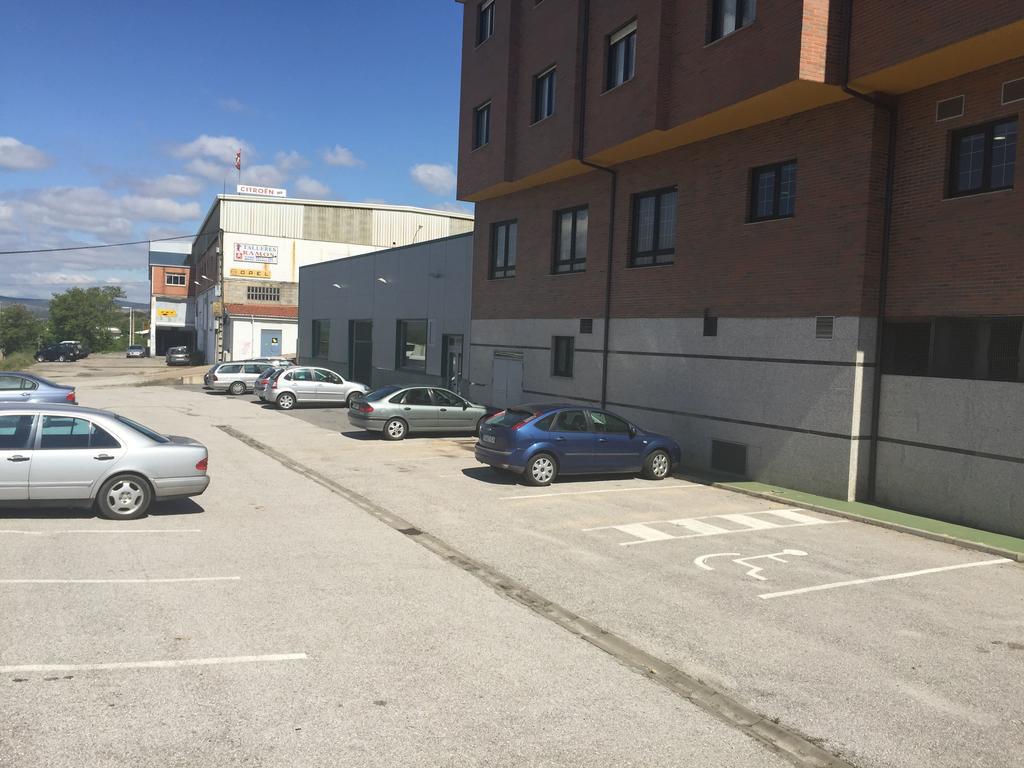 Hostal Tio Pepe II Bembibre  Екстериор снимка